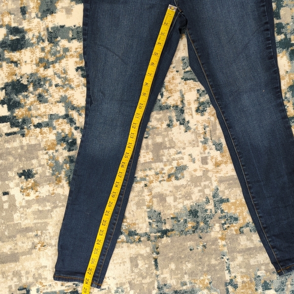 Universal Threads Blue Skinny Jeans - Women's Size 8 Classic Basic Denim Casual - Picture 14 of 14